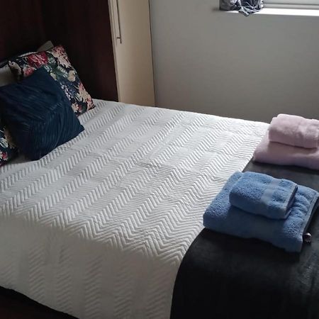 Notting Hill Next Door Bedroom In The Share Flat London Exterior foto