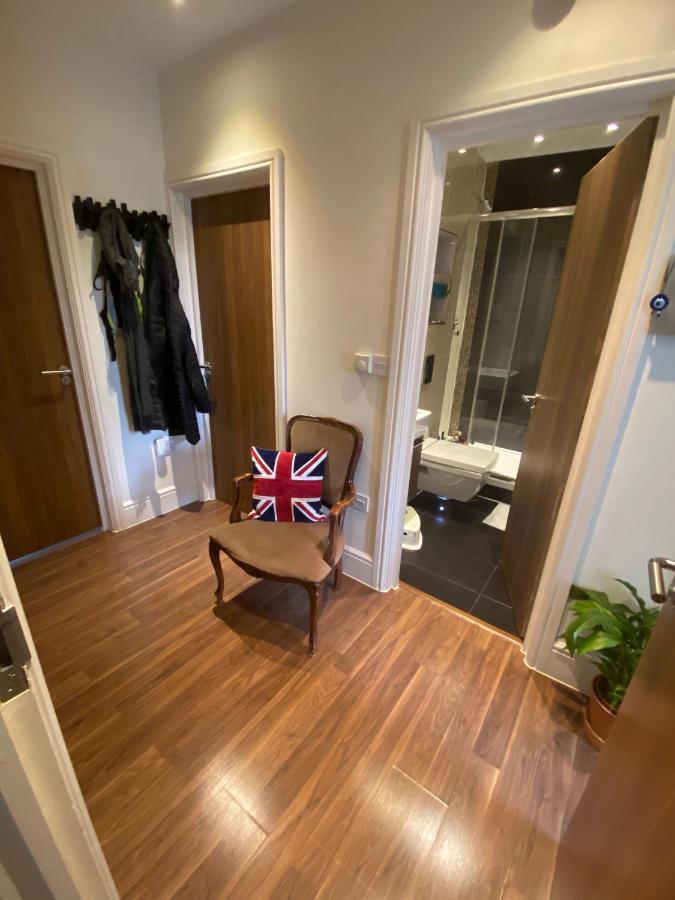 Notting Hill Next Door Bedroom In The Share Flat London Exterior foto